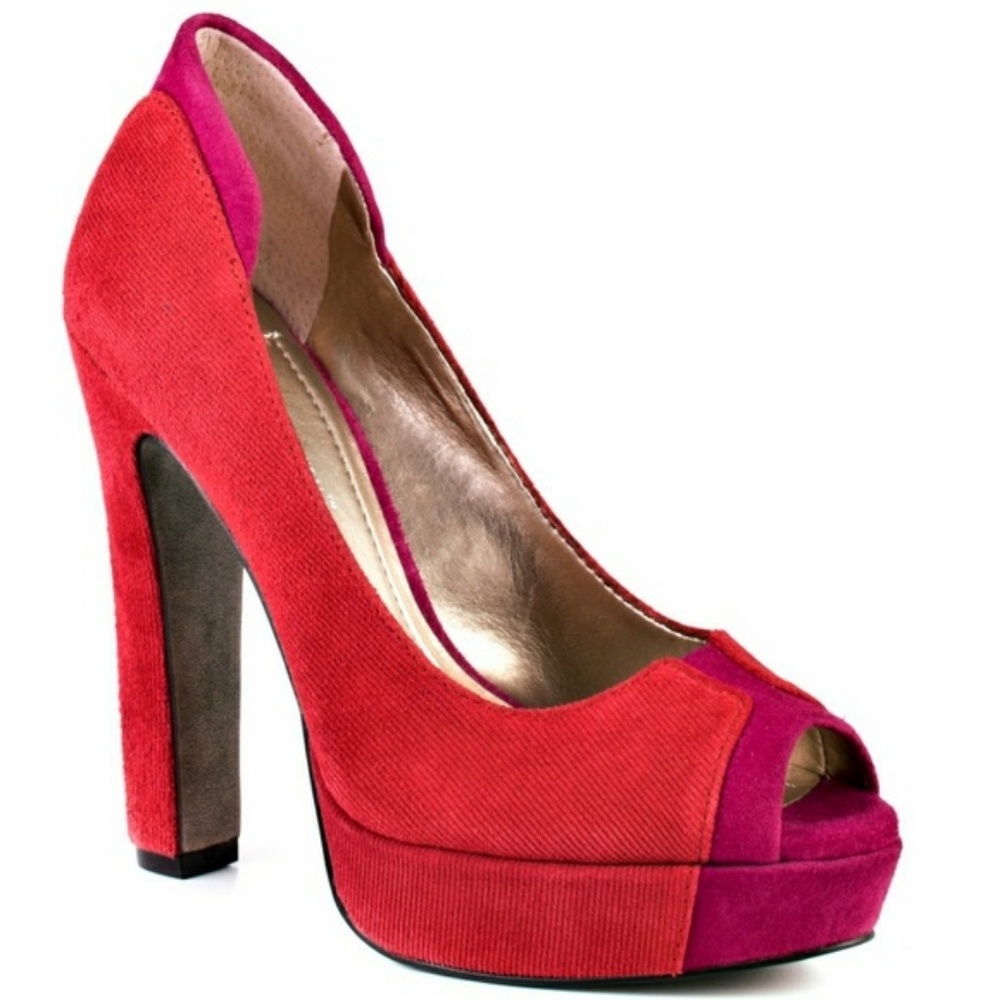 BCBGeneration Jodeci Platform Heels